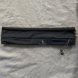FlipBelt Classic Running Belt Medium